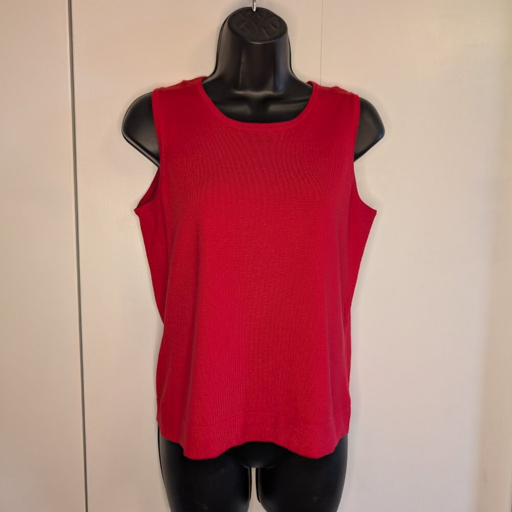 August Silk Red Tank Top SZ M GUC